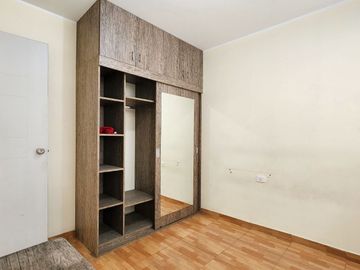 Venta De Departamento En Santa Anita Con Conexión A Gas Cálida