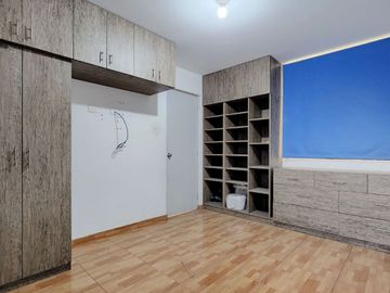 Venta De Departamento En Santa Anita Con Conexión A Gas Cálida