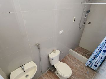 Venta De Departamento En Santa Anita Con Conexión A Gas Cálida