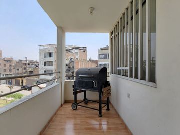 Venta De Departamento En Santa Anita Con Conexión A Gas Cálida