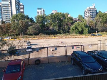 GRANDE Y COMODO DEPARTAMENTO ANTIGUO PLENO CENTRO DE VIÑA DEL MAR