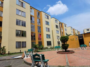 SE VENDE APARTAMENTO EN UNIDAD BARRIO VILLA DEL PRADO.