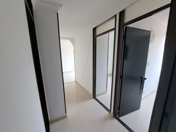 SE VENDE APARTAMENTO EN UNIDAD BARRIO VILLA DEL PRADO.