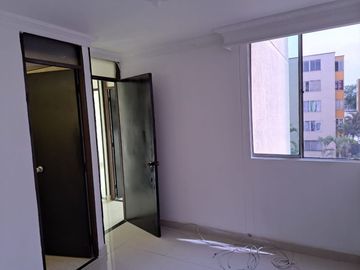 SE VENDE APARTAMENTO EN UNIDAD BARRIO VILLA DEL PRADO.