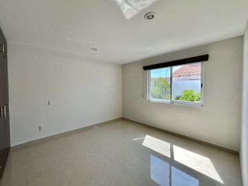 SE VENDE Casa en Sierra Nogal