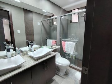 CASA EN VENTA SECTOR SAN JUAN DE CUMBAYA