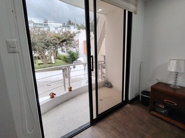 CASA EN VENTA SECTOR SAN JUAN DE CUMBAYA