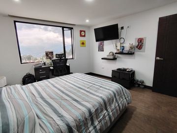CASA EN VENTA SECTOR SAN JUAN DE CUMBAYA