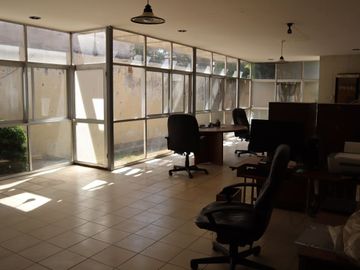 Casa para proyecto de restauración en la Andrade.