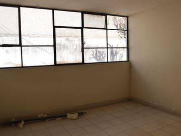 Casa para proyecto de restauración en la Andrade.