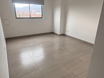 VENDO APARTAMENTO ULTIMO PISO EN NOGAL
