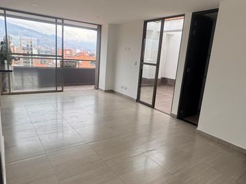 VENDO APARTAMENTO ULTIMO PISO EN NOGAL
