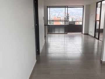 VENDO APARTAMENTO ULTIMO PISO EN NOGAL