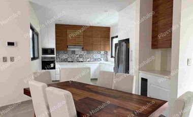 BAHIAS DE HUATULCO CASA EN VENTA