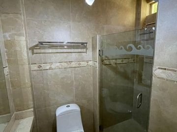RESIDENCIA EN VENTA CON VISTA AL MAR