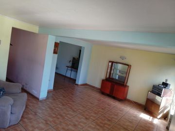 ~~OFERTON~~~98.000.000 CASA ANTIGUA DE 2 PISOS EN AVD PRINCIPAL BARON EN  VALPARAÍSO