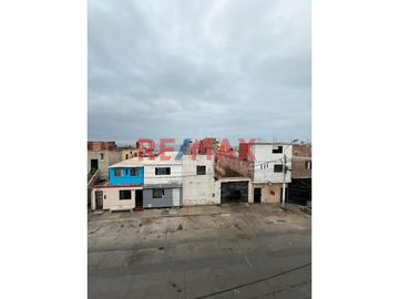 Se Vende Casa Comercial En Av La Paz, La Perla Callao