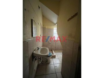Se Vende Casa Comercial En Av La Paz, La Perla Callao