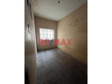 Se Vende Casa Comercial En Av La Paz, La Perla Callao