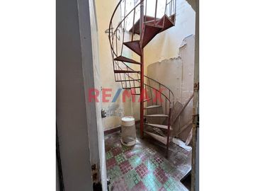 Se Vende Casa Comercial En Av La Paz, La Perla Callao