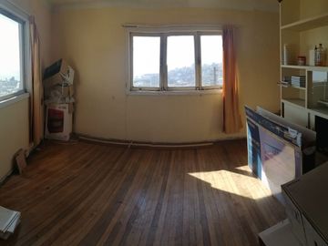 CASA 4D 1B CON ESPECTACULAR VISTA AL MAR VALPARAISO 98.000.000