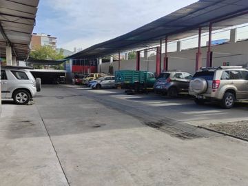 ¡ Oportunidad unica ! Terreno de 1,000 m2 a una cuadra de la Av. Mariscal Castilla , zona centrica y de alto transito