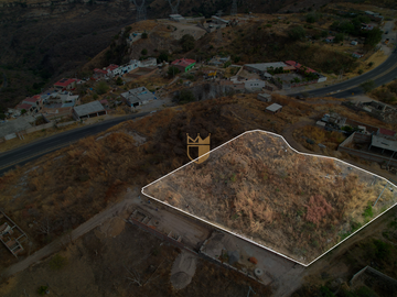 Terreno en venta colonia corpeña, a 500 metros del segundo acceso de cañadas, zapopan