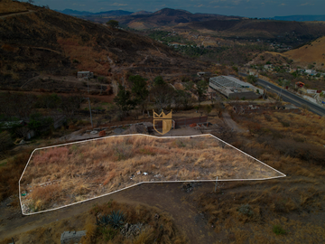 Terreno en venta colonia corpeña, a 500 metros del segundo acceso de cañadas, zapopan