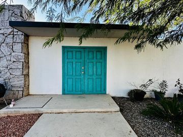 Casa de Una Planta en Venta en Pueblo Dorado