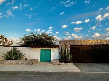 Casa de Una Planta en Venta en Pueblo Dorado