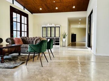 Casa de Una Planta en Venta en Pueblo Dorado