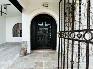 Casa de Una Planta en Venta en la col. Jesús García