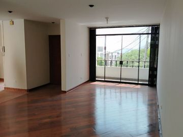VENTA CASA  EN PRADERAS CONSTA DE  DOS DEPARTAMENTOS  INDEPENDIENTES ACABADOS A1