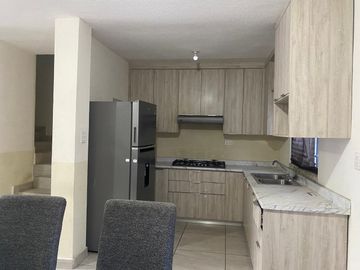 CASA EN VENTA, NORPONIENTE, AREA COMUN CON ALBERCA ...