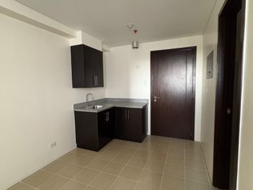 Rush Sale Covent Garden 2 Bedroom Condo in Santa Mesa near U Belt