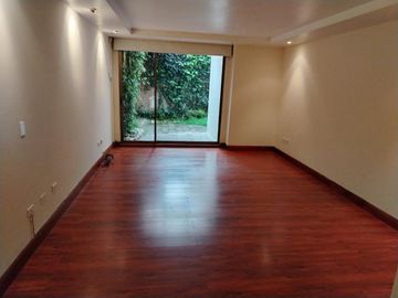 MAGNO DEPARTAMENTO EN VENTA EN SECTOR CANAL 8, QUITO