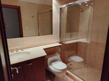 MAGNO DEPARTAMENTO EN VENTA EN SECTOR CANAL 8, QUITO