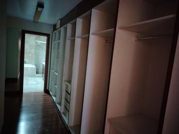 MAGNO DEPARTAMENTO EN VENTA EN SECTOR CANAL 8, QUITO