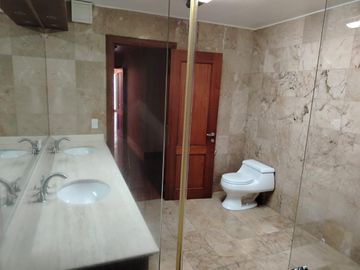 MAGNO DEPARTAMENTO EN VENTA EN SECTOR CANAL 8, QUITO