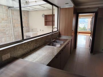MAGNO DEPARTAMENTO EN VENTA EN SECTOR CANAL 8, QUITO