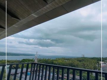 2BR Executive Penthouse | Dusit Thani Davao | Panoramic Corner Unit