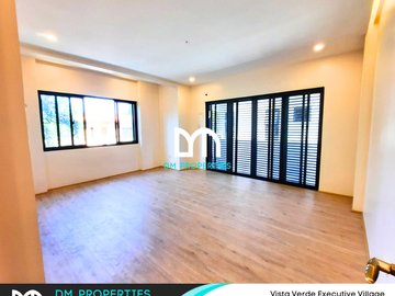For Sale: 2-Storey House with Attic in Vista Verde Executive Village, Cainta Rizal