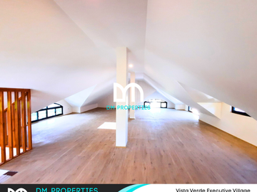 For Sale: 2-Storey House with Attic in Vista Verde Executive Village, Cainta Rizal
