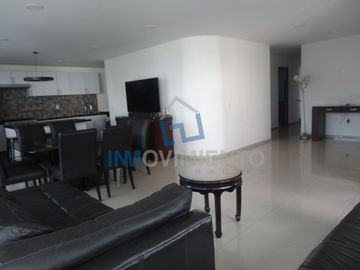 DEPARTAMENTO de LUJO a costado de ZONA ESMERALDA