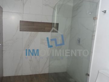 DEPARTAMENTO de LUJO a costado de ZONA ESMERALDA
