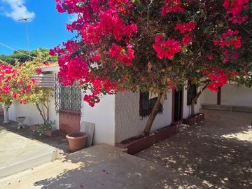 ¡Vendo Casa Esquinera 500m² en Salinas, Santa Elena, ¡Colegio Rubira!