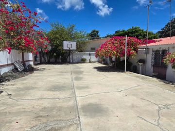 ¡Vendo Casa Esquinera 500m² en Salinas, Santa Elena, ¡Colegio Rubira!