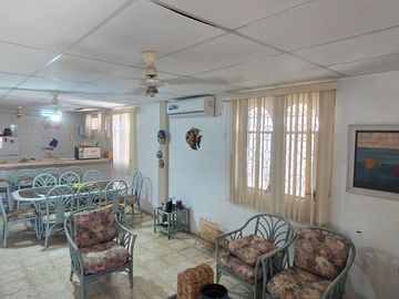 ¡Vendo Casa Esquinera 500m² en Salinas, Santa Elena, ¡Colegio Rubira!