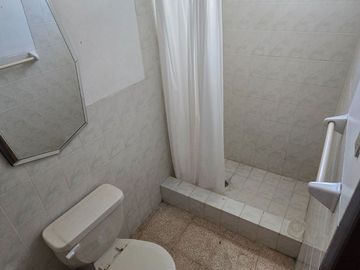 ¡Vendo Casa Esquinera 500m² en Salinas, Santa Elena, ¡Colegio Rubira!