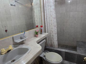 ¡Vendo Casa Esquinera 500m² en Salinas, Santa Elena, ¡Colegio Rubira!